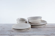 Wonki Ware 16 Piece Dinner Service Patterned Warm Grey