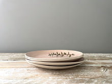 Wonki Ware Dinner Plates 28cm - Patterned Pink - Set of 4