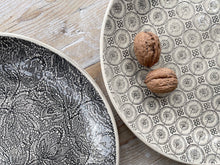 Wonki Ware Dinner Plates 28cm - Patterned Charcoal - Set of 4