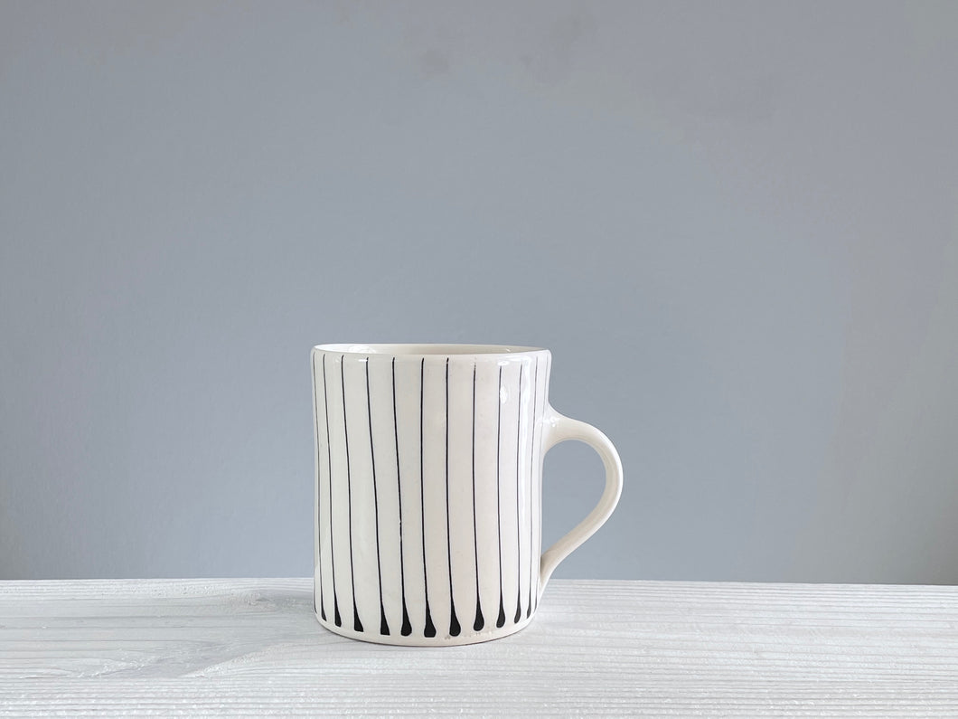 Wonki Ware Small Straight Mug Vertical Lined - Blue