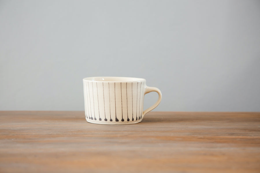 Wonki Ware Squat Mug Vertical Lined - Charcoal