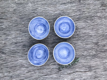 Wonki Ware XL Patterned Serving Platter and 4 plain wash ramekins - Cornflower Blue