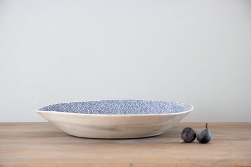 Wonki Ware XL Patterned Serving Platter and 4 plain wash ramekins - Cornflower Blue